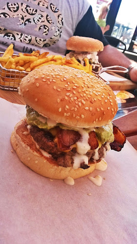 RocoMamas Dolphins Leap - Halaal - Gqeberha