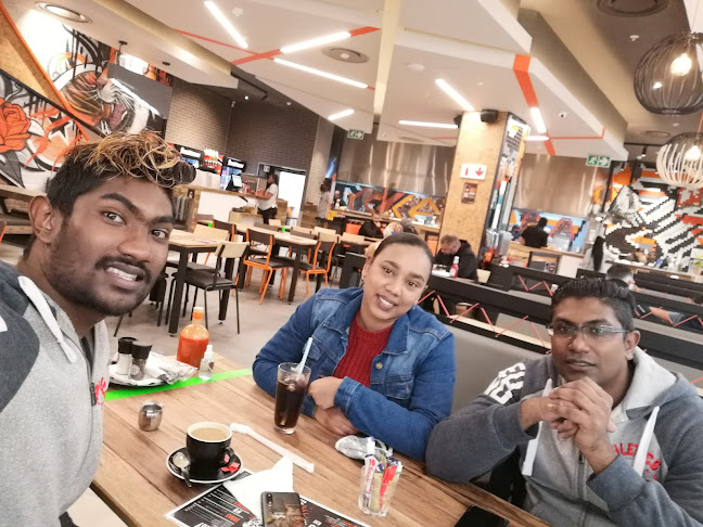 RocoMamas Kenilworth Centre - Halaal - Hospitality and gastronomy