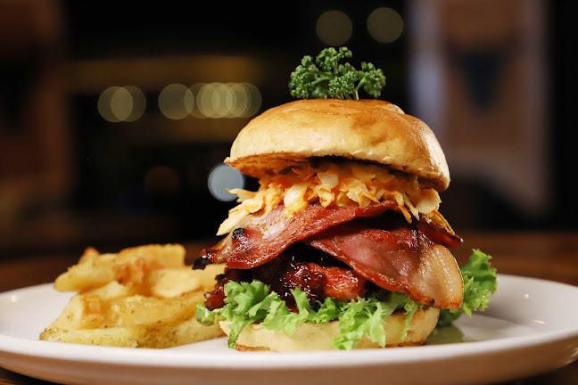 Opinii despre Texan Wing Bar Pretoria East în Pretoria - Hospitality and gastronomy