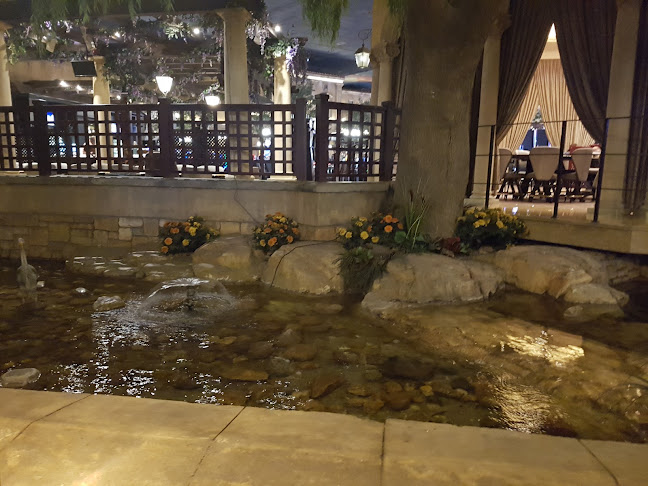 Casa Bella Montecasino - Hospitality and gastronomy