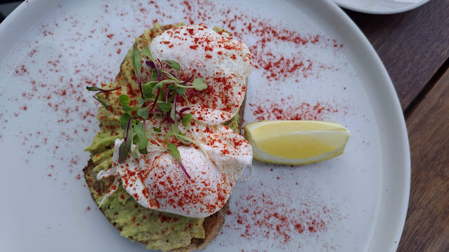 Comentarii opinii despre Bootlegger The Zone Halaal