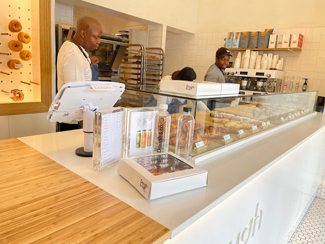 40 7th Avenue, Corner 3rd Ave, Parktown North, Randburg, 2193