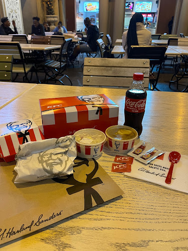 Comentarii opinii despre KFC Montecasino