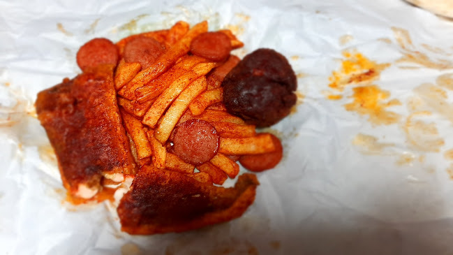 Momos Fast Foods & Takeaways - Johannesburg