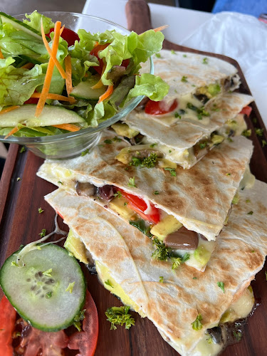 Opinii despre C-Bali Restaurant în Margate - Hospitality and gastronomy