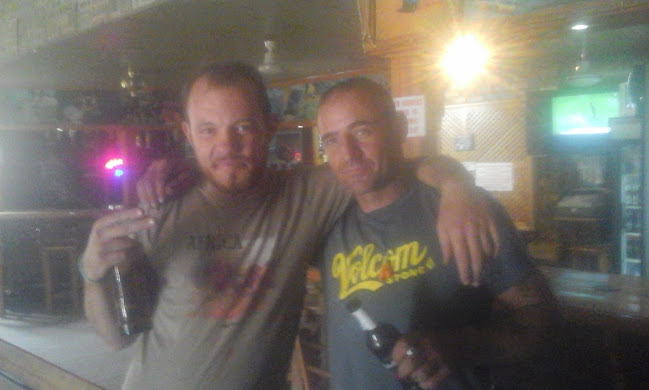 Eat Some More Pub And Grill - Hospitality and gastronomy