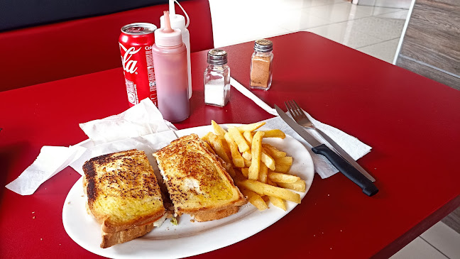 Opinii despre In-n-Out Roadhouse în Vanderbijlpark - Hospitality and gastronomy