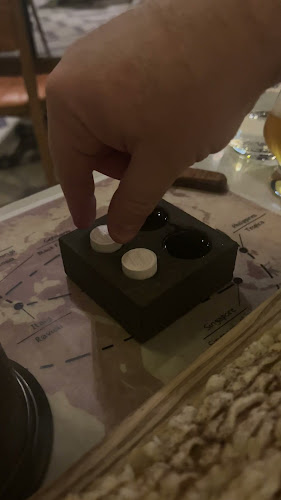 Comentarii opinii despre Salon