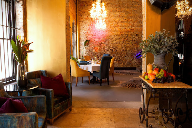 Zsa Zsa Cape Town - Hospitality and gastronomy
