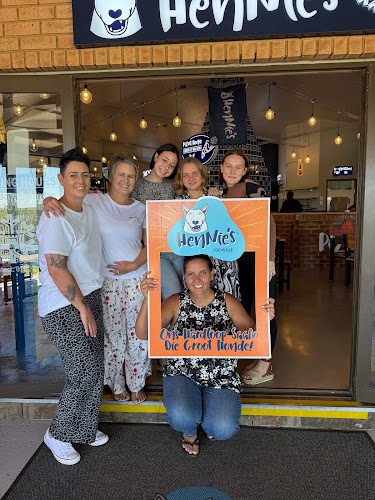 Comentarii opinii despre Hennie's Fochville