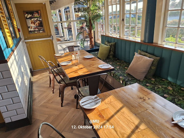 20 on 8th Street, Hermanus, 7200