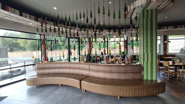 Nando's Lambton Drive Thru - Hospitality and gastronomy