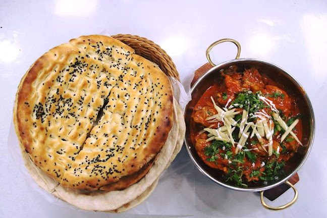 Comentarii opinii despre Brother Curry house