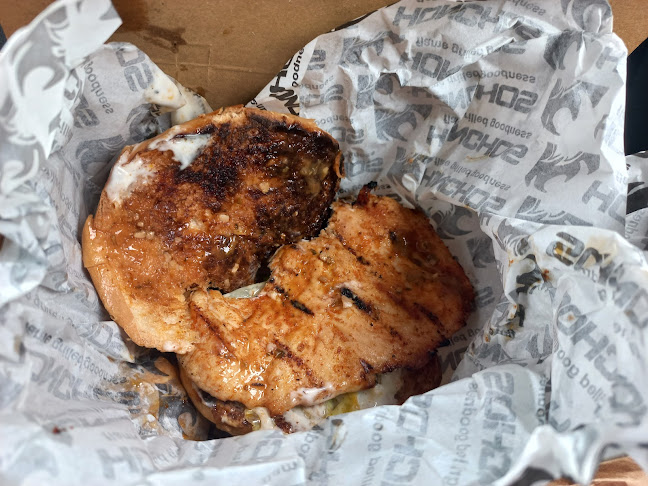 Honchos Oribi Plaza - Hospitality and gastronomy