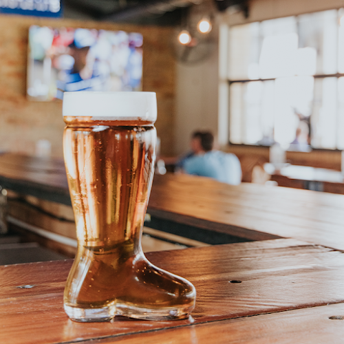 Hennie's Witbank Restaurant - Hospitality and gastronomy