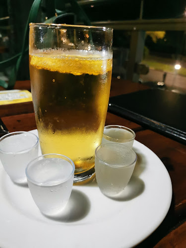 Upper Deck. - Hospitality and gastronomy