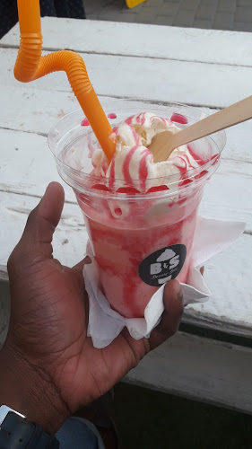 Comentarii opinii despre Bold & Smooth pty