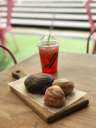 Wicked Donuts. - Hospitality and gastronomy