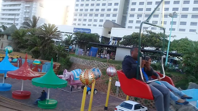 Ocean Basket Marine Parade - Hospitality and gastronomy