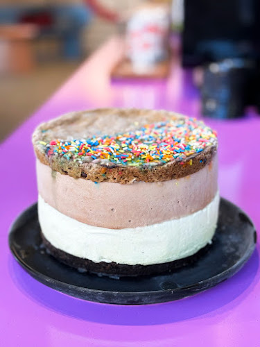 Opinii despre Crumbs & Cream în Cape Town - Hospitality and gastronomy