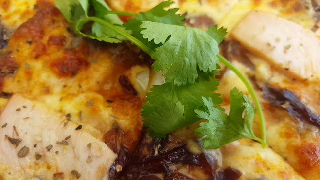 Lizette's Kitchen Bar & Restaurant