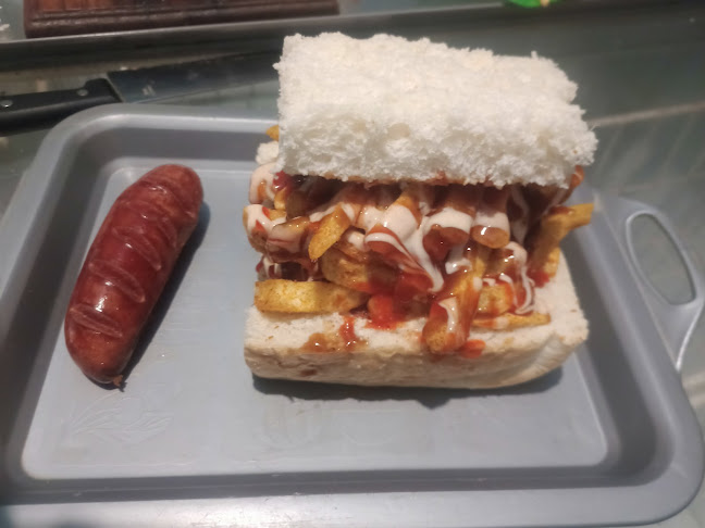 Comentarii opinii despre Kota Corner & Car Wash