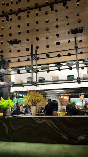 Hyde Park Corner Shopping Centre Jan Smuts and, 6th Rd, Hyde Park, Johannesburg, 2196