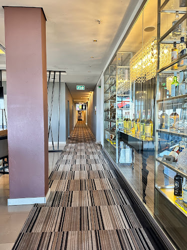 Southern Sun Hyde Park, 1st Road, Hyde Park, Sandton, 2024