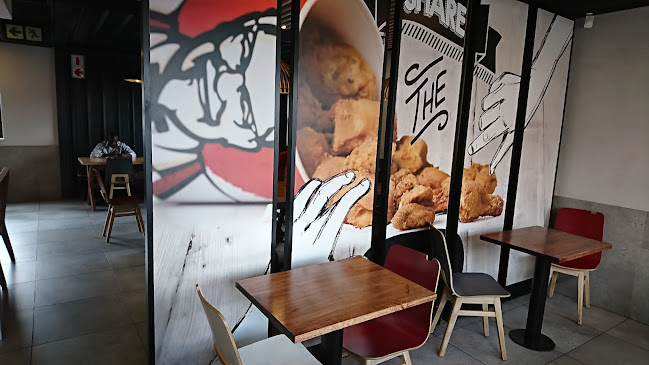 Opinii despre KFC Germiston (Victoria Street) în Germiston - Hospitality and gastronomy