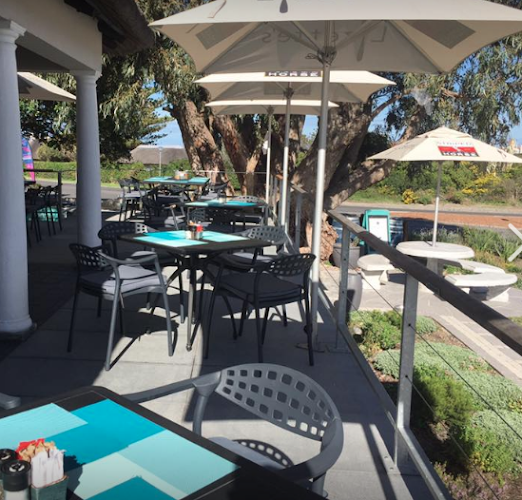Opinii despre Lizette's Kitchen Bar & Restaurant în Hermanus - Hospitality and gastronomy