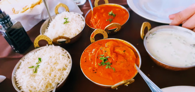 U3, Upper, Cedar Square Shopping Centre, 13 Willow Ave, Fourways, Johannesburg, 2068