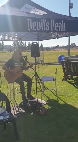 Opinii despre Grasslands Driving Range în Benoni - Hospitality and gastronomy