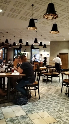 Opinii despre Casa Bella Montecasino în Fourways - Hospitality and gastronomy