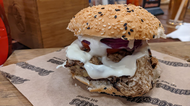 Shop 6, Dolphins Leap Centre, Beach Rd, Humewood, Gqeberha, 6001