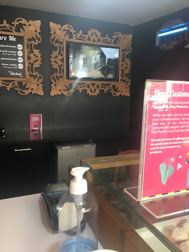 Comentarii opinii despre Wicked Donuts.