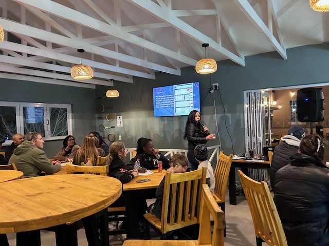 Twig & Berries Sports Bar & Grill - Johannesburg