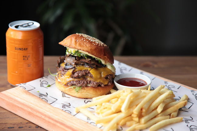 3 Vredenburg Ln, Cape Town City Centre, Cape Town, 8000