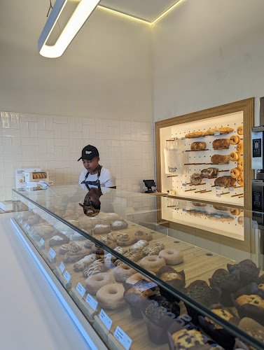 Dough & Co - Parktown North - Hospitality and gastronomy