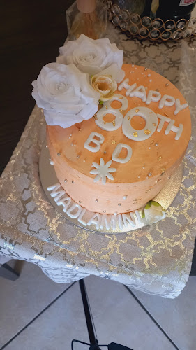 Christybakery. We do all occasions Cake. wedding cakes specialist - Hospitality and gastronomy