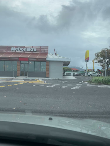 McDonald's Kenilworth Drive-Thru