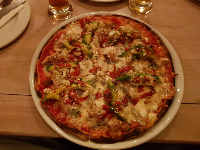 Comentarii opinii despre Blend Country Restaurant & Pub