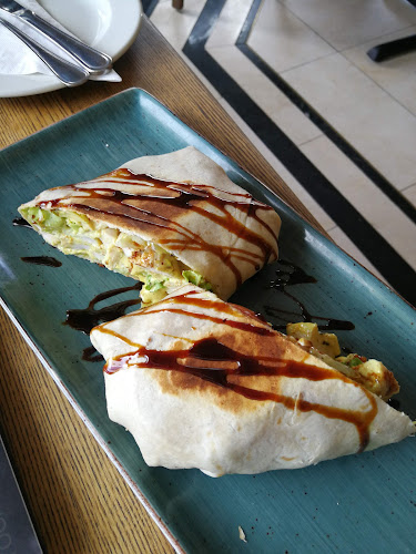 Ya-Ya Cafe - Hospitality and gastronomy