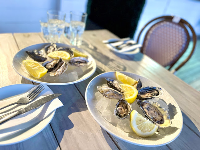 Grand Africa Café & Beach