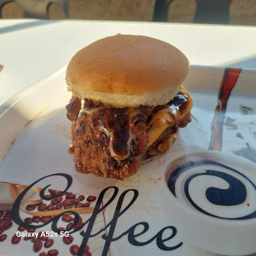 Soulsiga ribs & burgers - Soweto