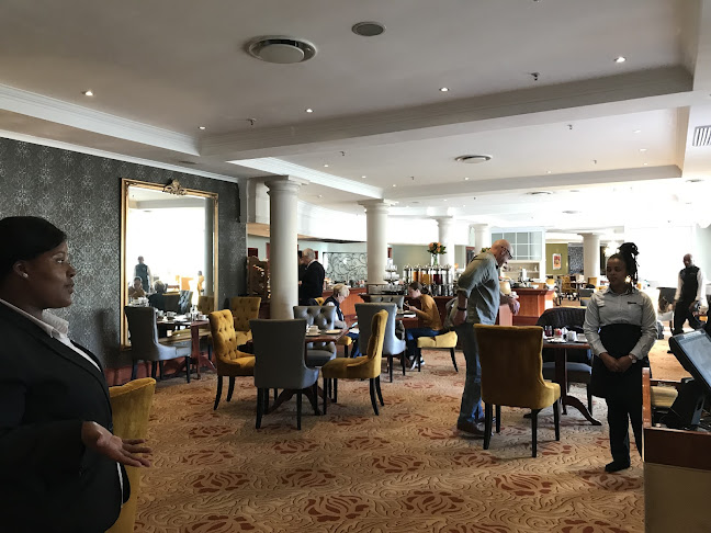 Opinii despre The Peach Tree Restaurant în Cape Town - Hospitality and gastronomy