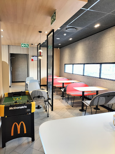 Shop 481, The Ridge Shopping Centre, Shallcross Rd, Shallcross, Queensburgh, 4079