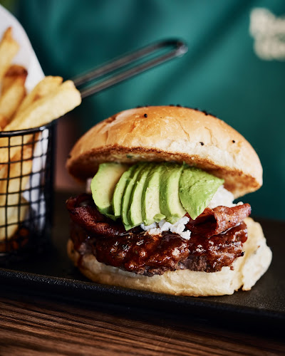 Hudsons - The Burger Joint (Green Point)