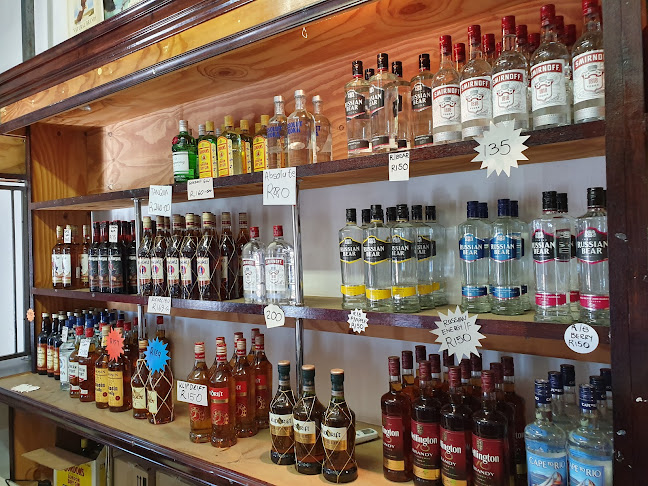 Opinii despre Polly Shortts Liquors în Pietermaritzburg - Hospitality and gastronomy