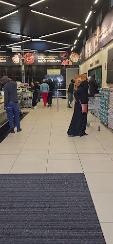 Opinii despre Dawood Megastore Crown Mines în Johannesburg - Hospitality and gastronomy