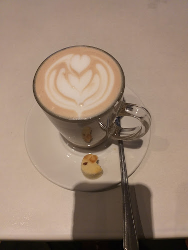 Opinii despre The Branch Cafe în Sandton - Hospitality and gastronomy